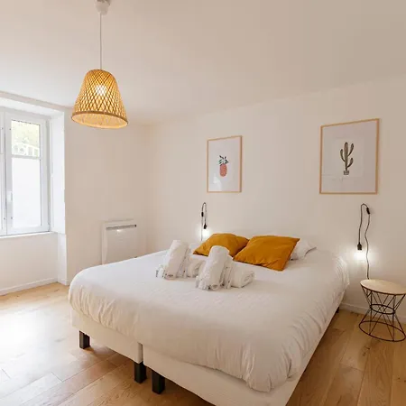Apartament Le Topaze Wifi Patio Centre-ville