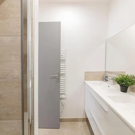 Apartament Le Topaze Wifi Patio Centre-ville Angers
